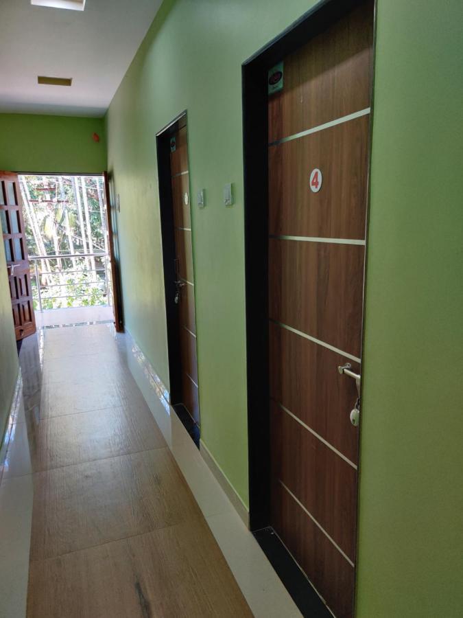 Bandekar Home Stay Malvan Exterior photo